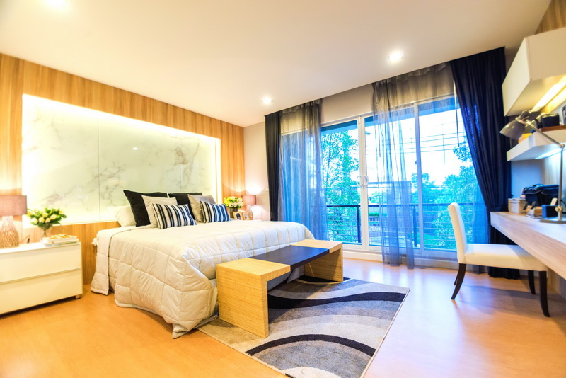 Final Sale  ��ҹ��ҧ���ͧ �ɵ�-���Թ���