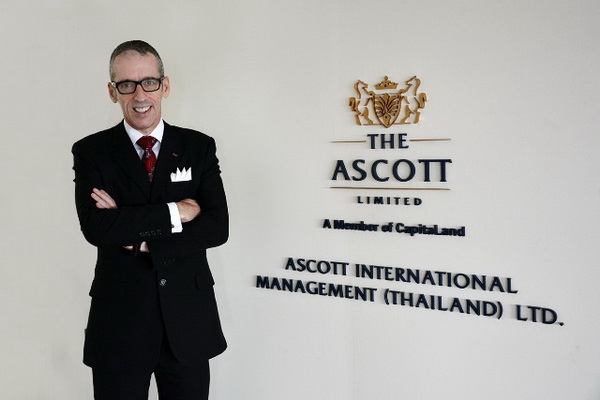 มร.จอห์น เคจเดนเนอร์ ผู้จัดการใหญ่ของแอสคอทท์ประจำประเทศไทย