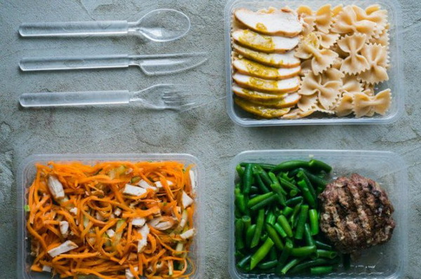 9 สิ่งของต้องห้าม ไม่ควรอุ่นด้วยไมโครเวฟ พร้อมวิธีใช้อย่างปลอดภัย