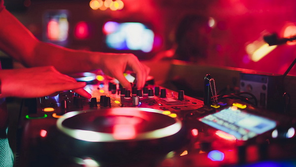 ��ǹ! ���.��觤�����ͤ 13 �Ԩ��� ��Ѻ���Դ�� 22 �.�.���