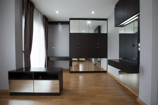 ෤�Ԥ ����¹��ͧ�͹���...���١��ҧ���