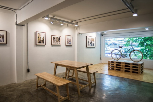 �١���»�� �Ѻ ������觺�ҹ���¨ѡ��ҹ