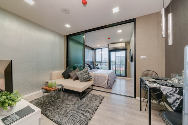 �ͧ��� 999 �.* ���ԫ �൪�� �͹ⴾ�������� �Դö俿�� ����59 �������ժ��� ���ҧ��ǹ