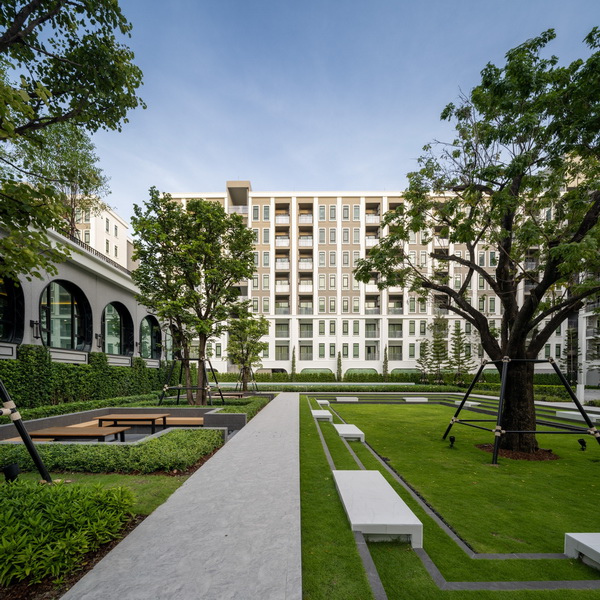 ��ͧ��ش�͹ 5 �ٹԵ�ش����!! ��ʻ�� ��ȡ-�Ѫ�� �͹ⴾ�������� 㨡�ҧ������ 9 2 ��ͧ�͹�˭� 50 ��.�. ��� MRT