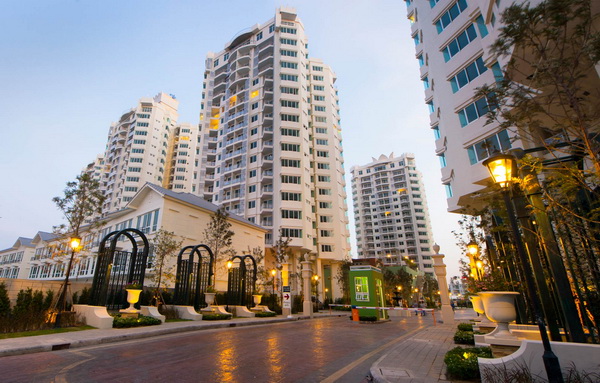 ������� ����ԧ�ѹ �͹ⴾ�������� 㨡�ҧ�Ѫ�� 2 ��ͧ�͹ ��������ʹö��ǹ��� ���ö俿�� ��ǹŴ�٧�ش 1 ��ҹ*