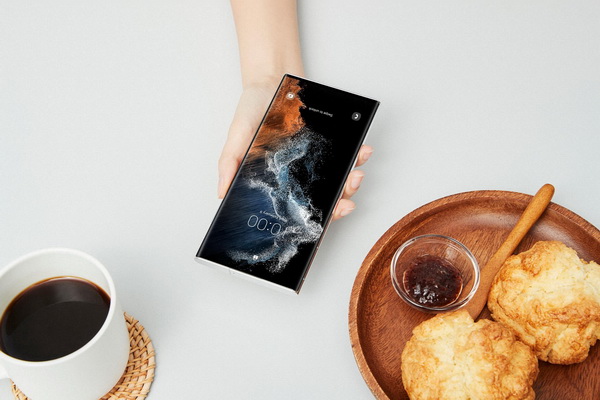 ฉีกทุกกฎเกณฑ์กับ 4 นวัตกรรมใหม่ ที่ไม่เหมือนใครบน Samsung Galaxy S22