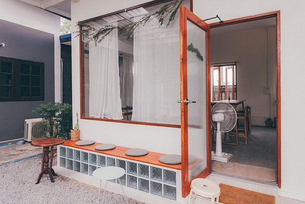 เปลี่ยนบ้านร้อนให้เย็นขึ้น ช่วยประหยัดค่าไฟ