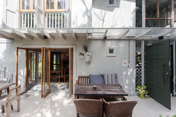 4. กันสาดกันร้อน