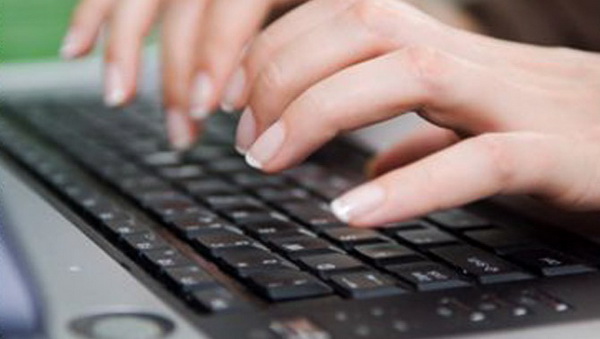 18. อย่าโพสต์หรือบอกใครว่าคุณไปต่างจังหวัด