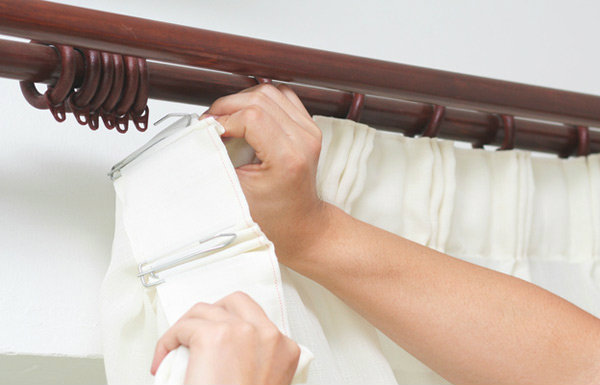 4. ผ้าม่าน 7 จุดซ่อนฝุ่นในบ้าน เร่งทำความสะอาดลดฝุ่น PM 2.5