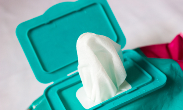 ทิชชู่เปียก ทิชชู่เปียก